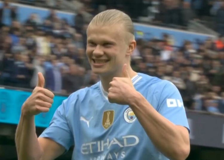  哈兰德戴帽曼城大胜狼队刷新进球纪录